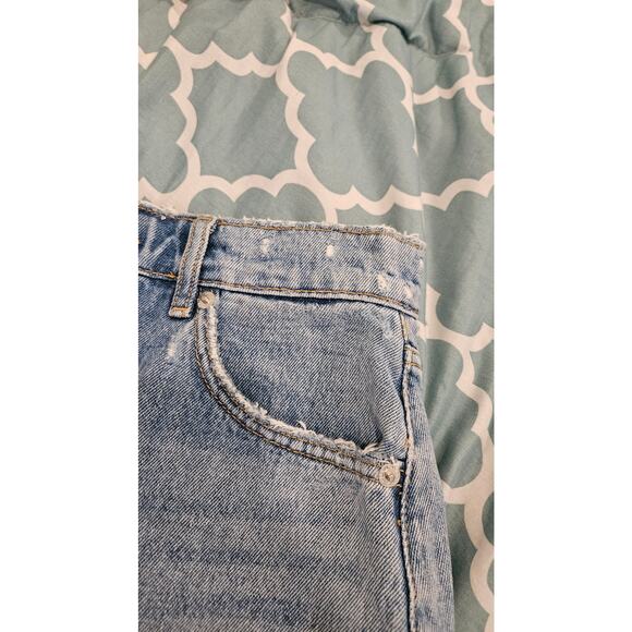 Zara Distressed Denim Mini Skirt Womens Small Raw Hem Light Wash - Picture 2 of 8